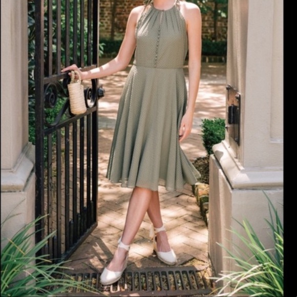 GAL MEETS GLAM Lenore Embroidered Chiffon Dress 12 - Picture 4 of 11